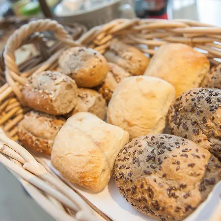 Hotel La Tourelle 3*