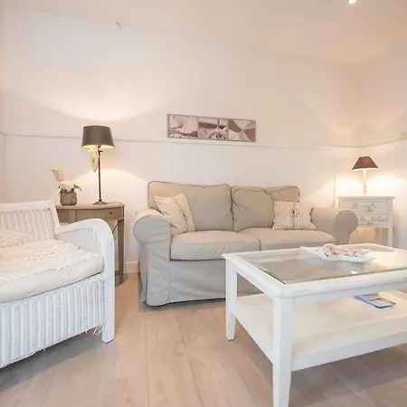 Hotel La Tourelle 3*