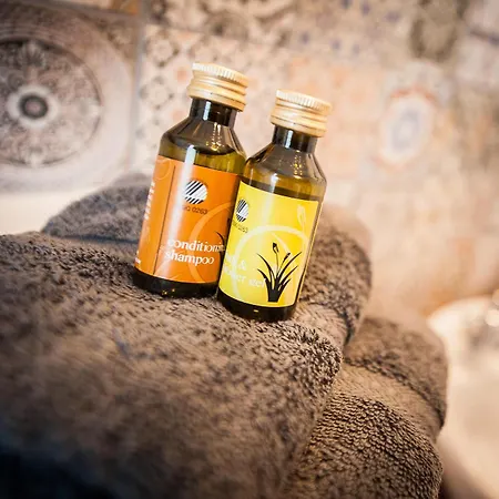 Hotel La Tourelle 3*