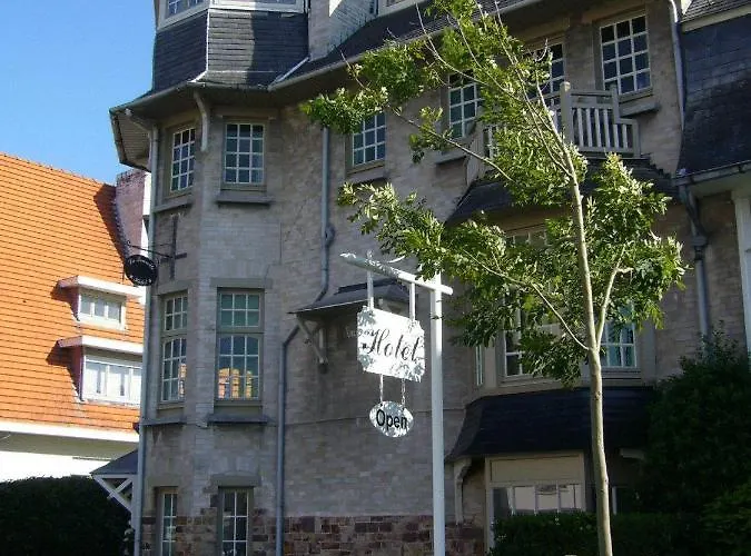 Hotel La Tourelle 3*