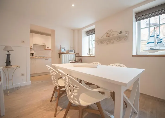 La Tourelle 3* デ ハーン