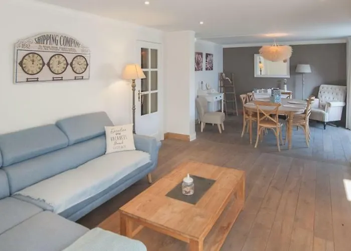 Hotel La Tourelle 3*