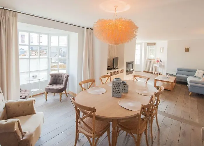 Hotel La Tourelle 3*